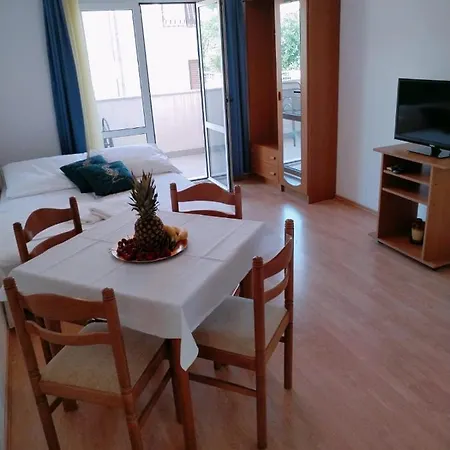 Dalmacija شقة بودْسْتغانا