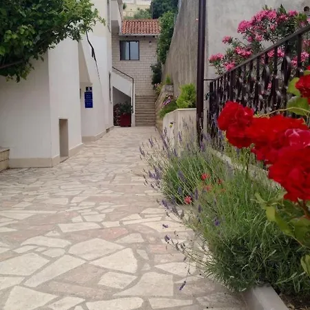 Apartment Dalmacija