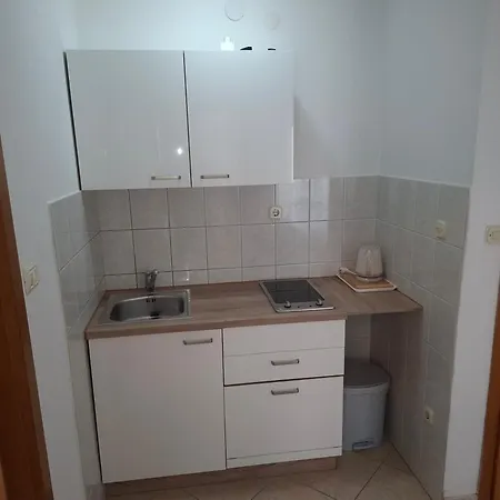 Dalmacija Apartment *