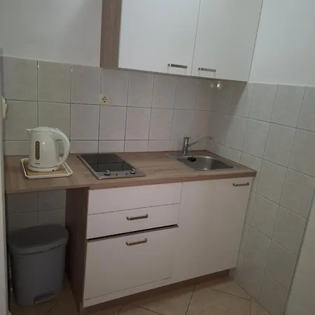 Dalmacija * Podstrana
